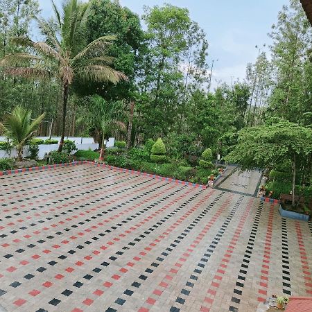 Bluebell Homestay Chikmagalur Ngoại thất bức ảnh