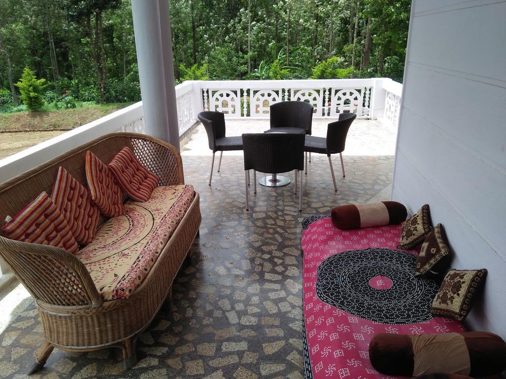 Bluebell Homestay Chikmagalur Ngoại thất bức ảnh